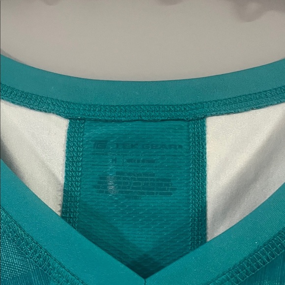Tek Gear Turquoise Polka Dot Tank Top Size Medium - Picture 2 of 4